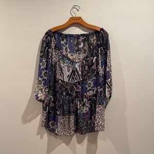 Bebe Blue Puff Sleeve Graphic Blouse